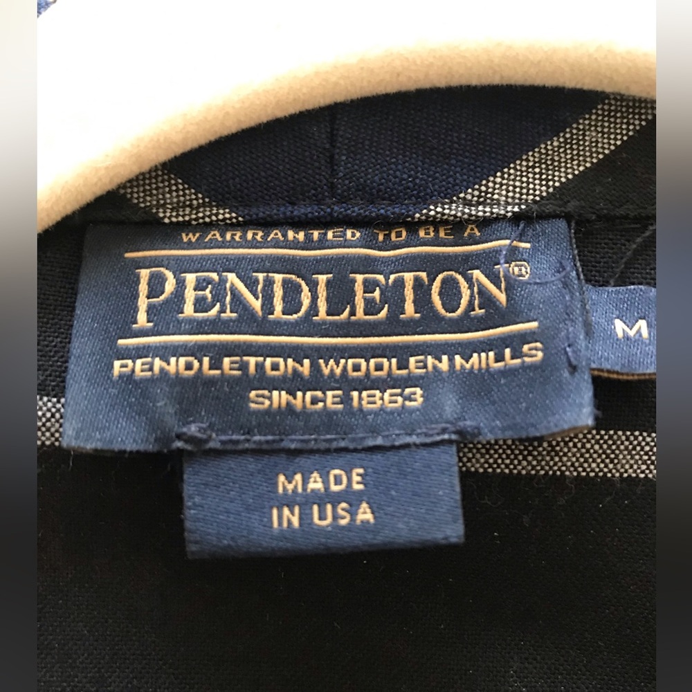 Gorgeous Pendleton ! ✨ - Picture 4 of 7